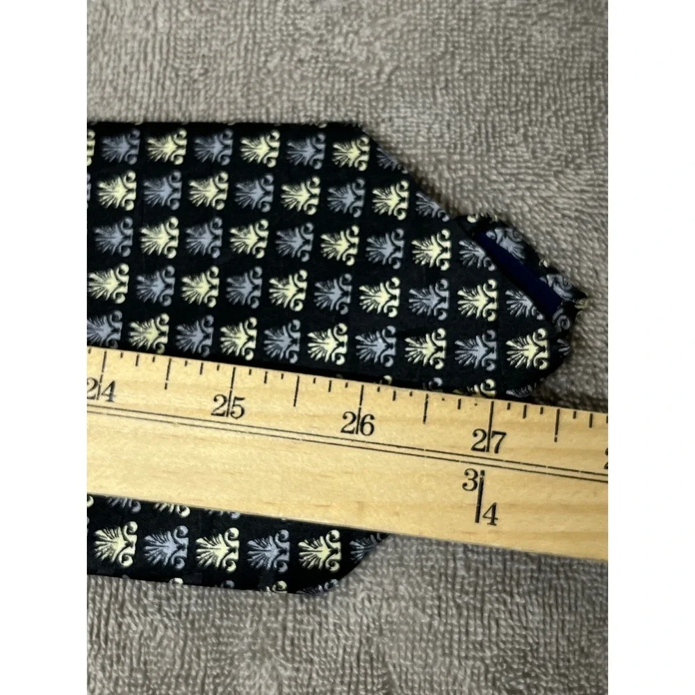 Mario Armani Italy Mens Silk Tie Black Yellow Grey Geometric Crest Pattern 3.75